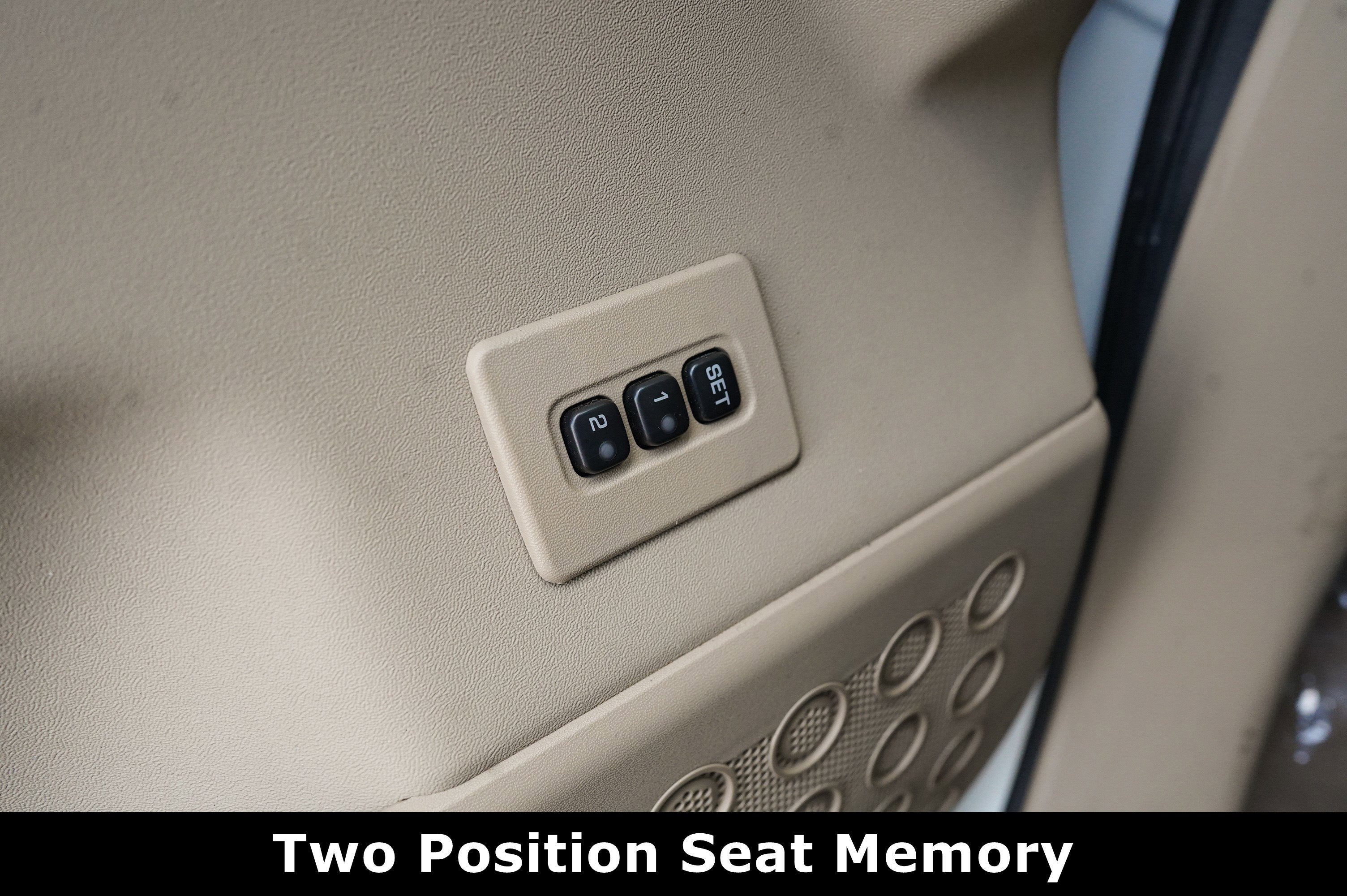 Used 2012 Nissan Titan SL image 28