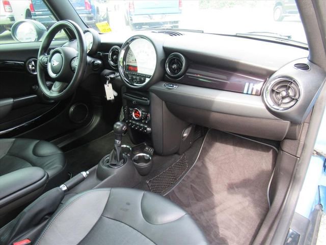 Used 2013 MINI Cooper S FWD image 11