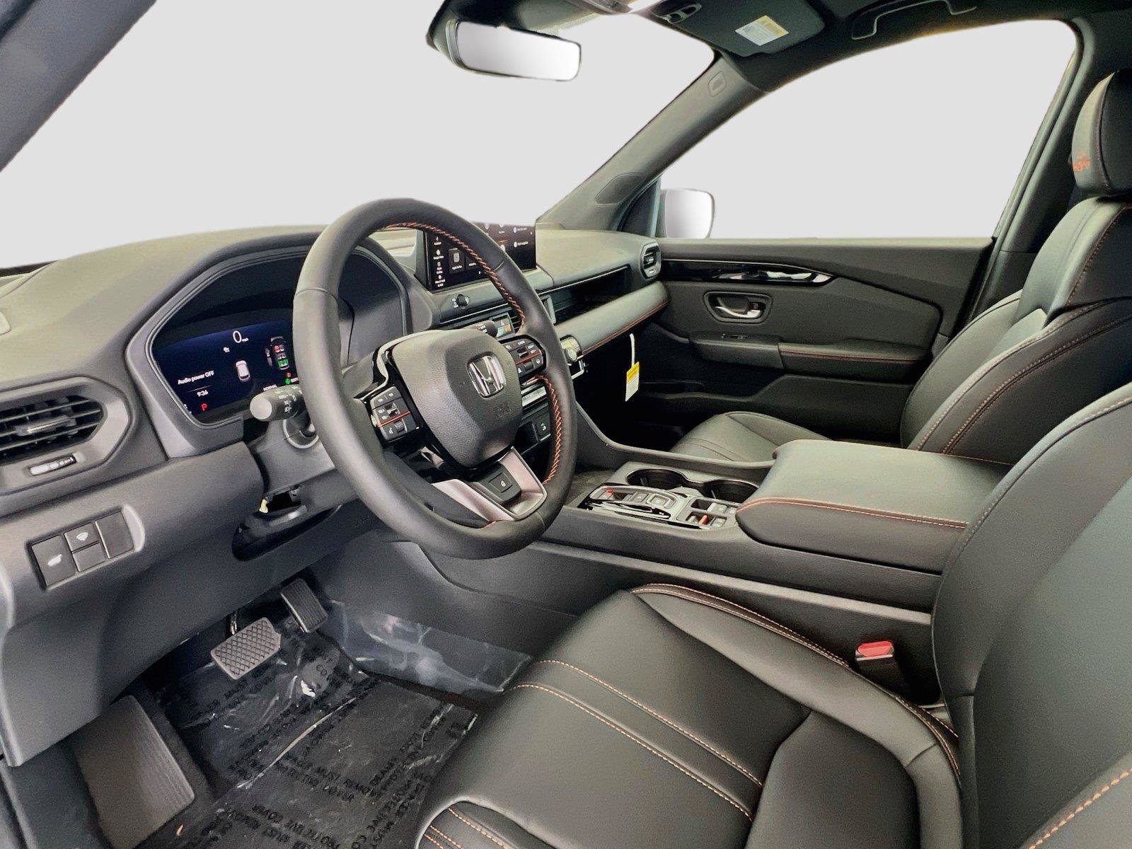 New 2026 Honda Pilot TrailSport image 11