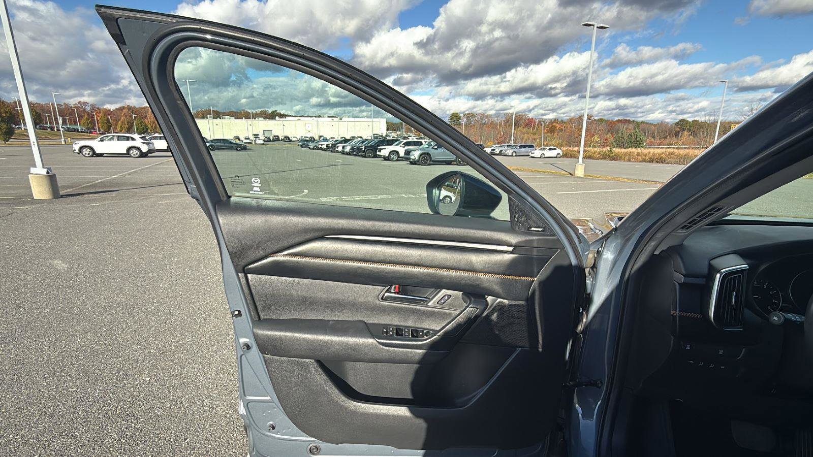 Certified 2023 MAZDA CX-50 AWD 2.5 S w/ Premium Plus Pkg image 24