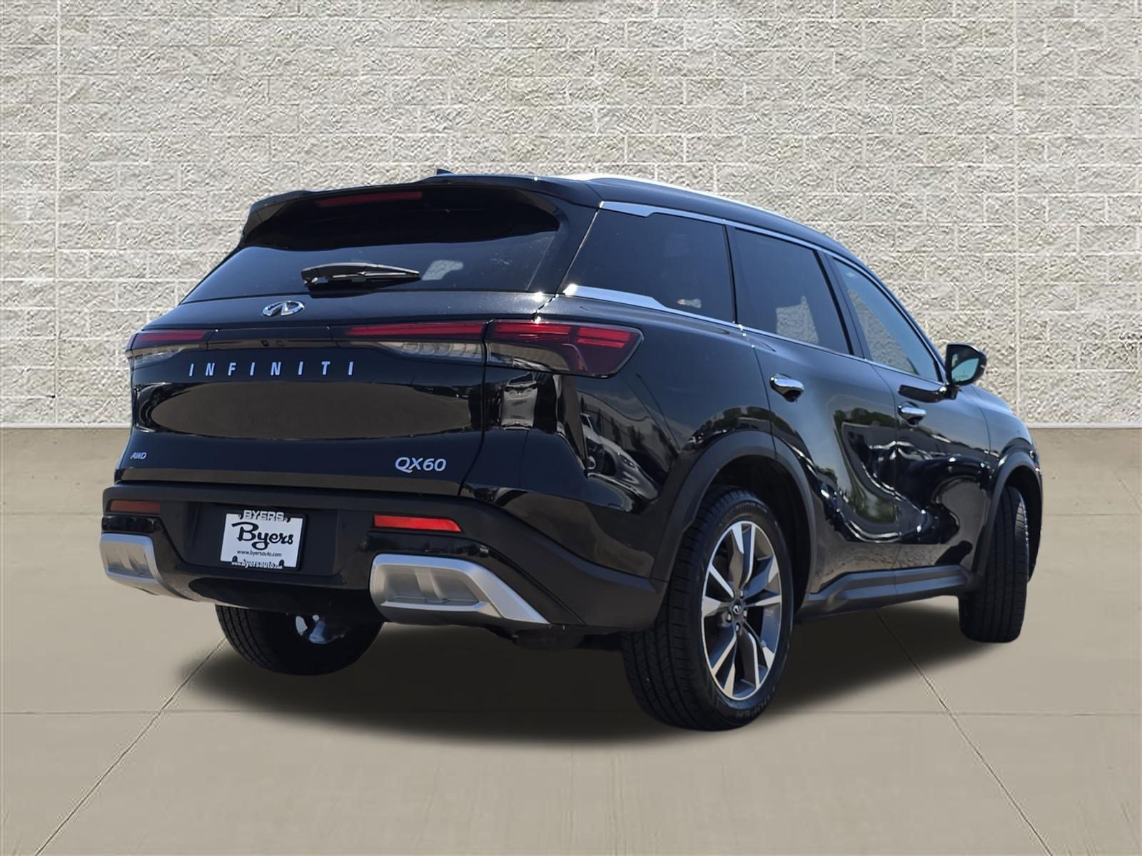 Used 2023 INFINITI QX60 Luxe AWD/4WD image 7