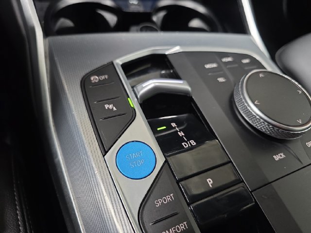 Certified 2024 BMW i4 eDrive40 w/ Premium Package RWD image 21