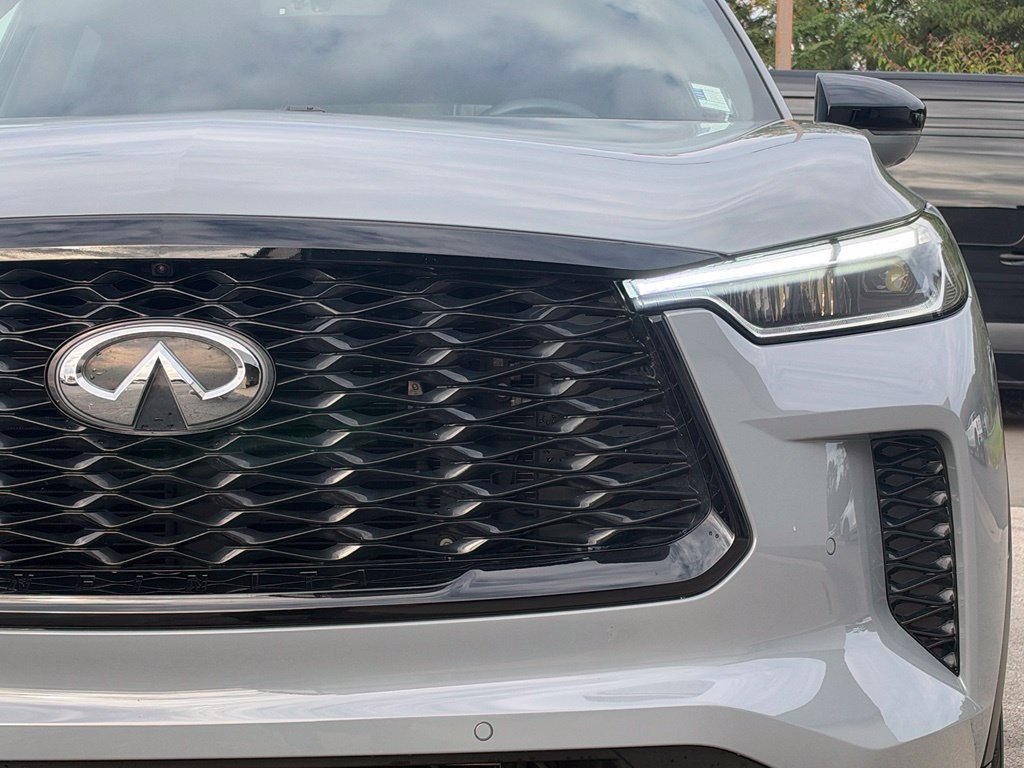 Used 2025 INFINITI QX60 Luxe w/ Black Edition AWD/4WD image 10