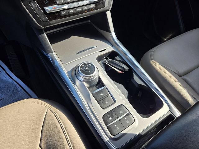 Used 2020 Ford Explorer XLT RWD image 18