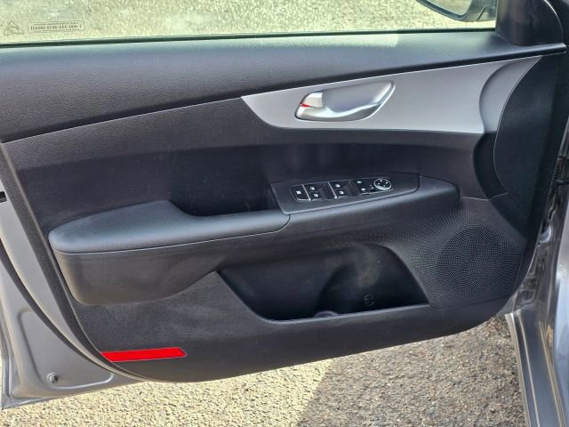 Used 2024 Kia Forte LXS image 10