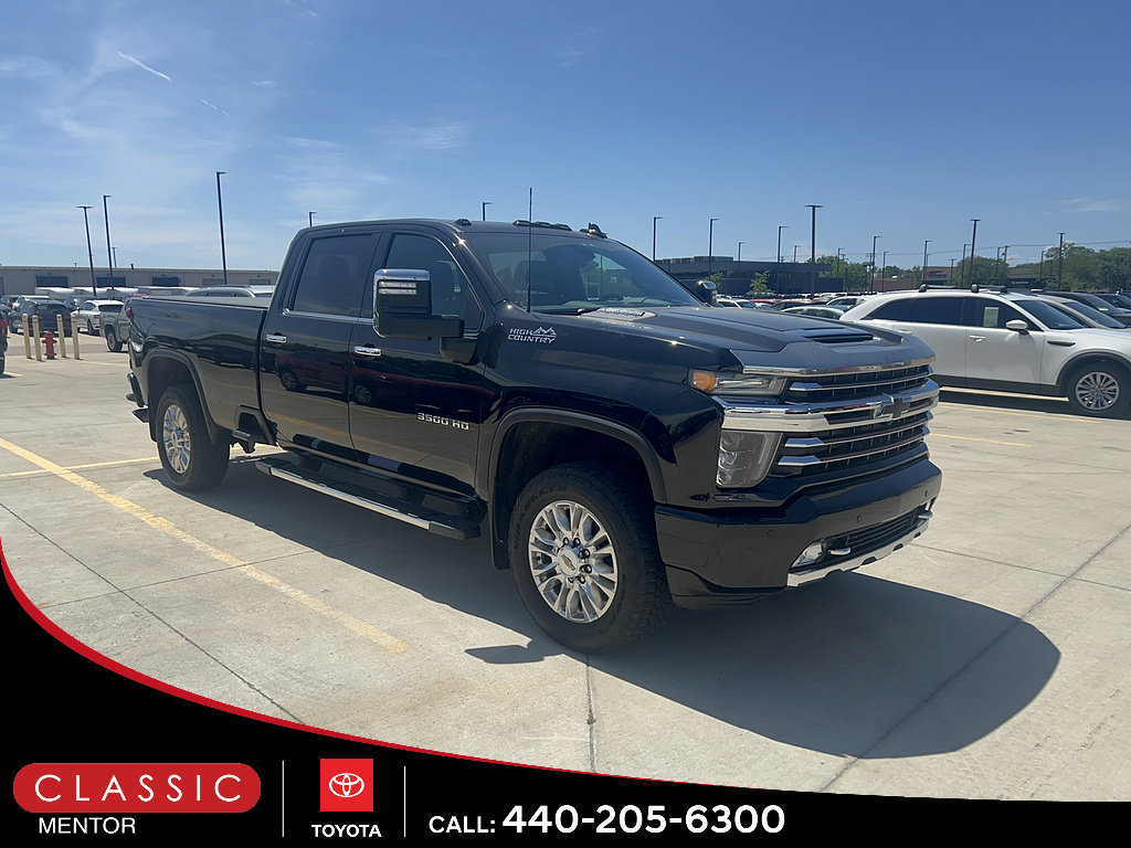 Used 2023 Chevrolet Silverado 3500 High Country w/ Z71 Off-Road Package AWD/4WD image 4