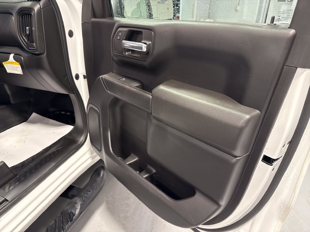 Used 2022 Chevrolet Silverado 1500 W/T w/ WT Value Package AWD/4WD image 34