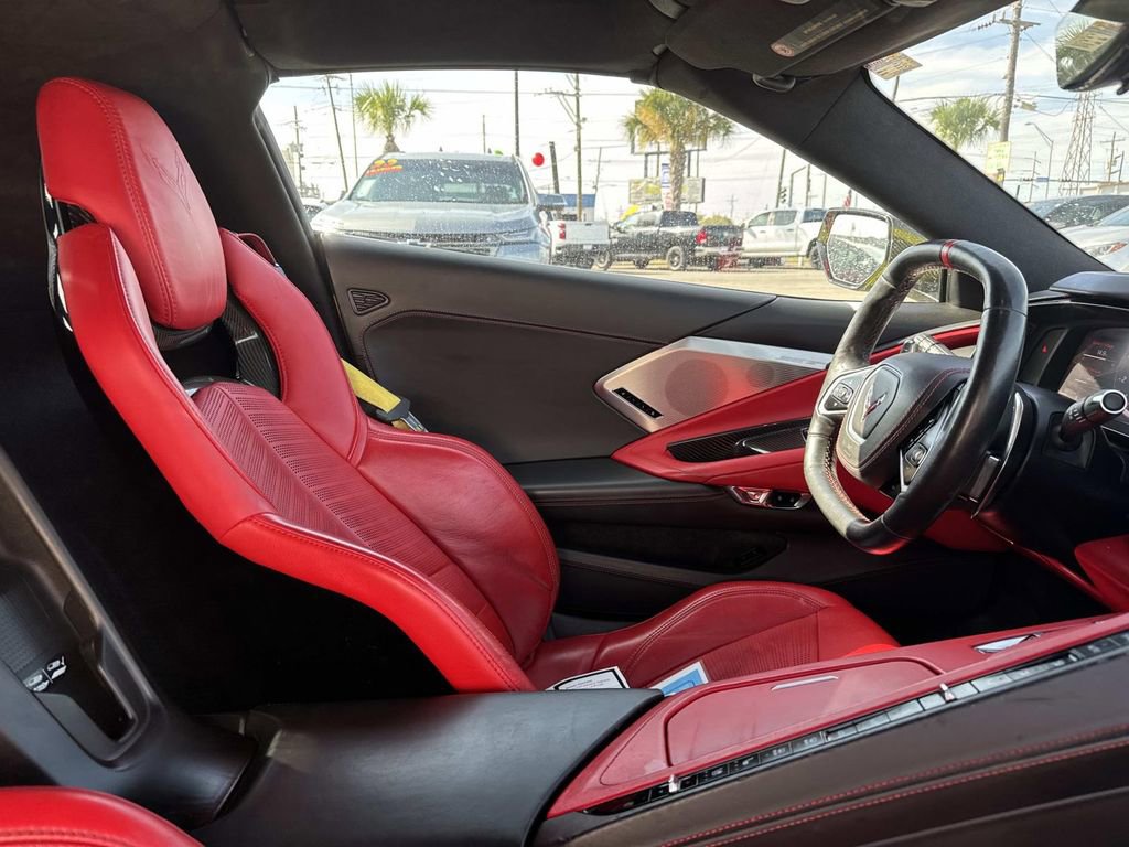 Used 2020 Chevrolet Corvette Stingray Premium Cpe w/ 3LT Preferred Equipment Group image 9