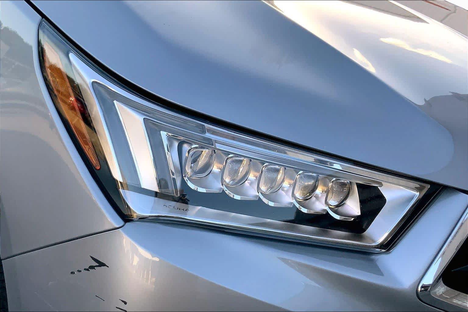 Used 2020 Acura MDX FWD image 27
