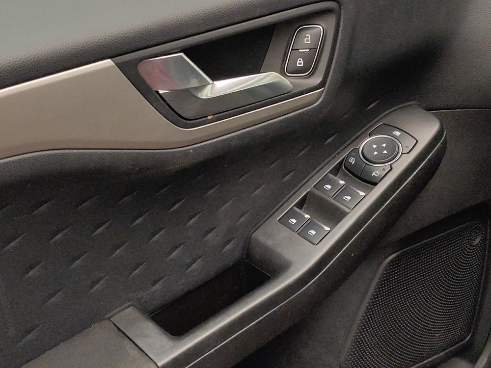 Used 2020 Ford Escape SE FWD image 27