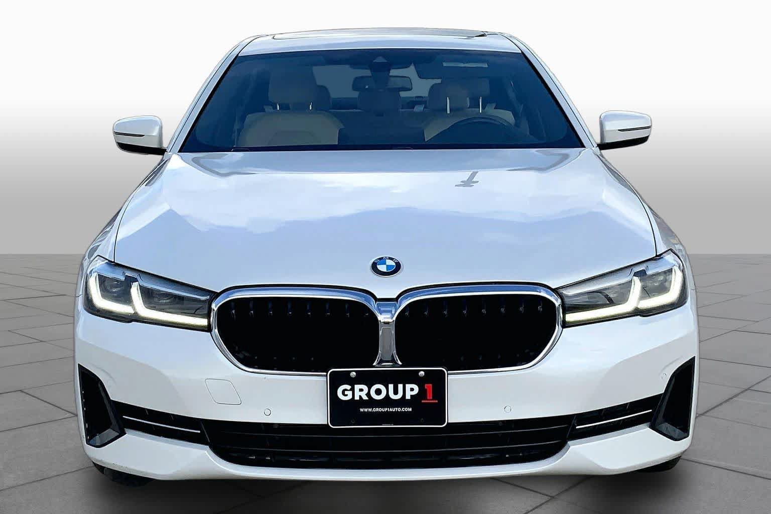 Used 2022 BMW 530i xDrive AWD/4WD image 4