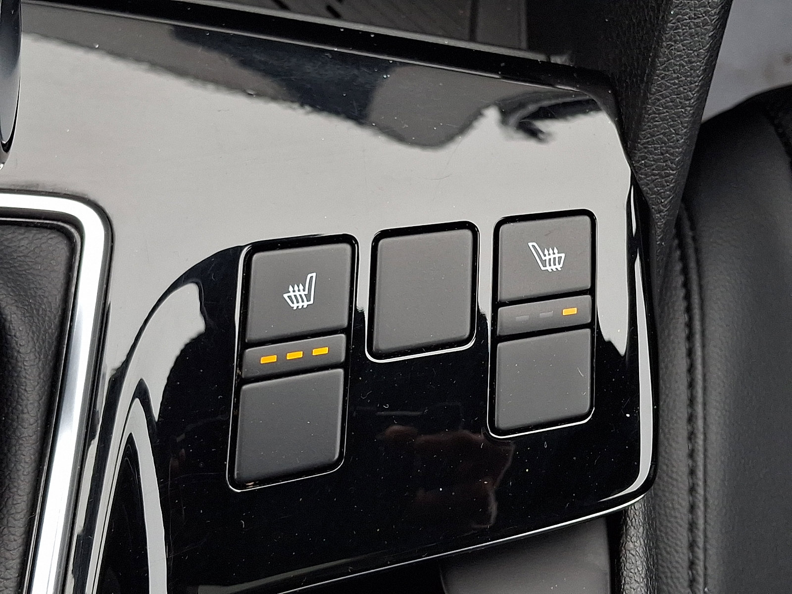 Used 2023 Kia Sportage X-Line w/ X-Line Premium Package image 30