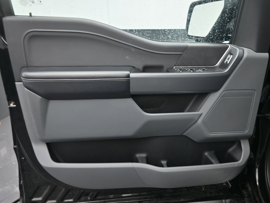 Used 2024 Ford F150 XLT w/ Mobile Office Package image 15