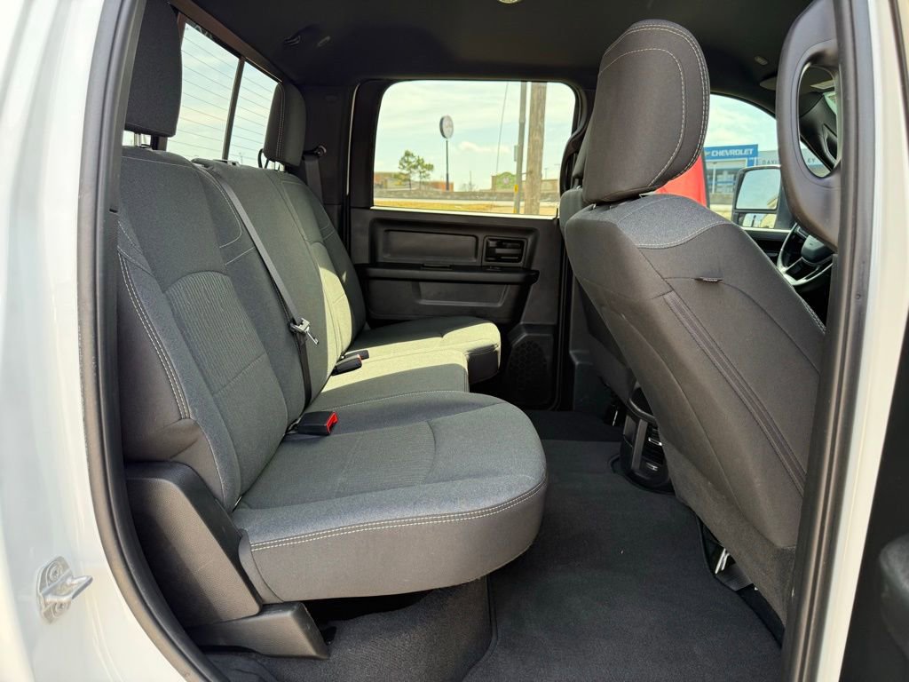 Used 2024 RAM 3500 Tradesman w/ Chrome Appearance Group image 26