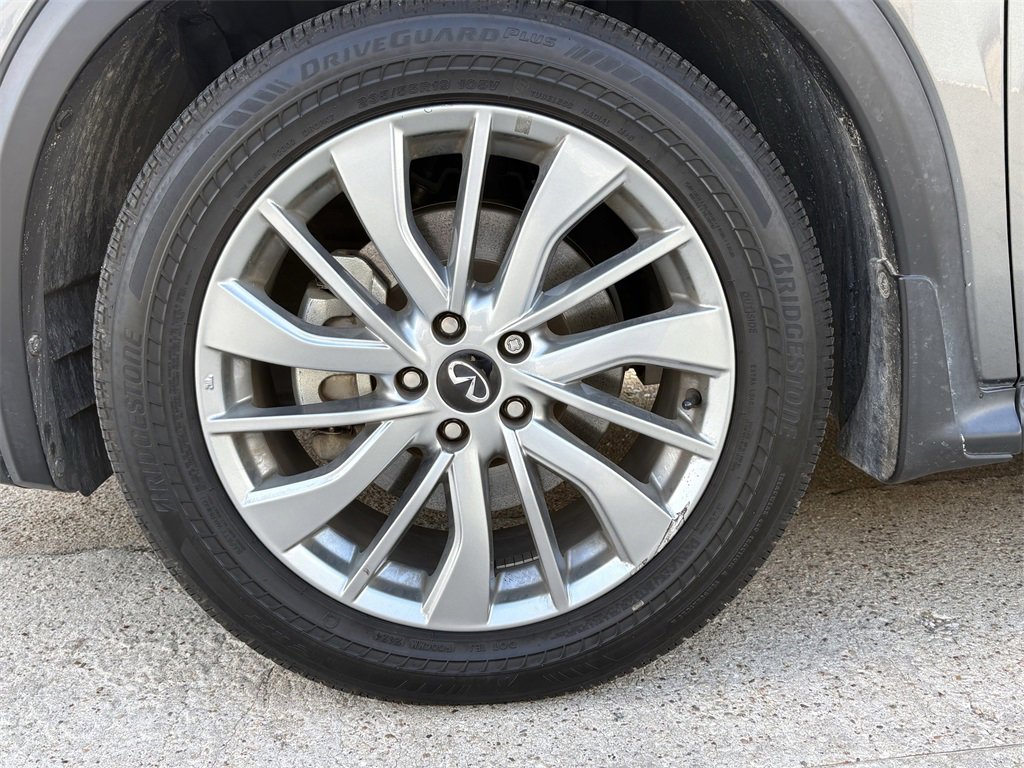 Used 2023 INFINITI QX50 Luxe w/ Cargo Package image 9