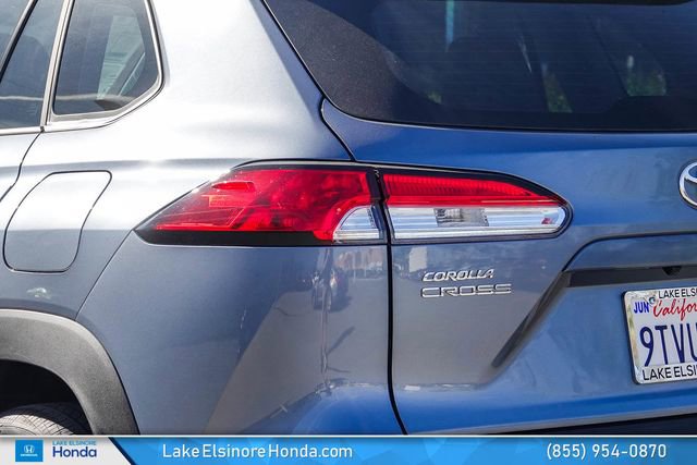 Used 2025 Toyota Corolla Cross L image 12