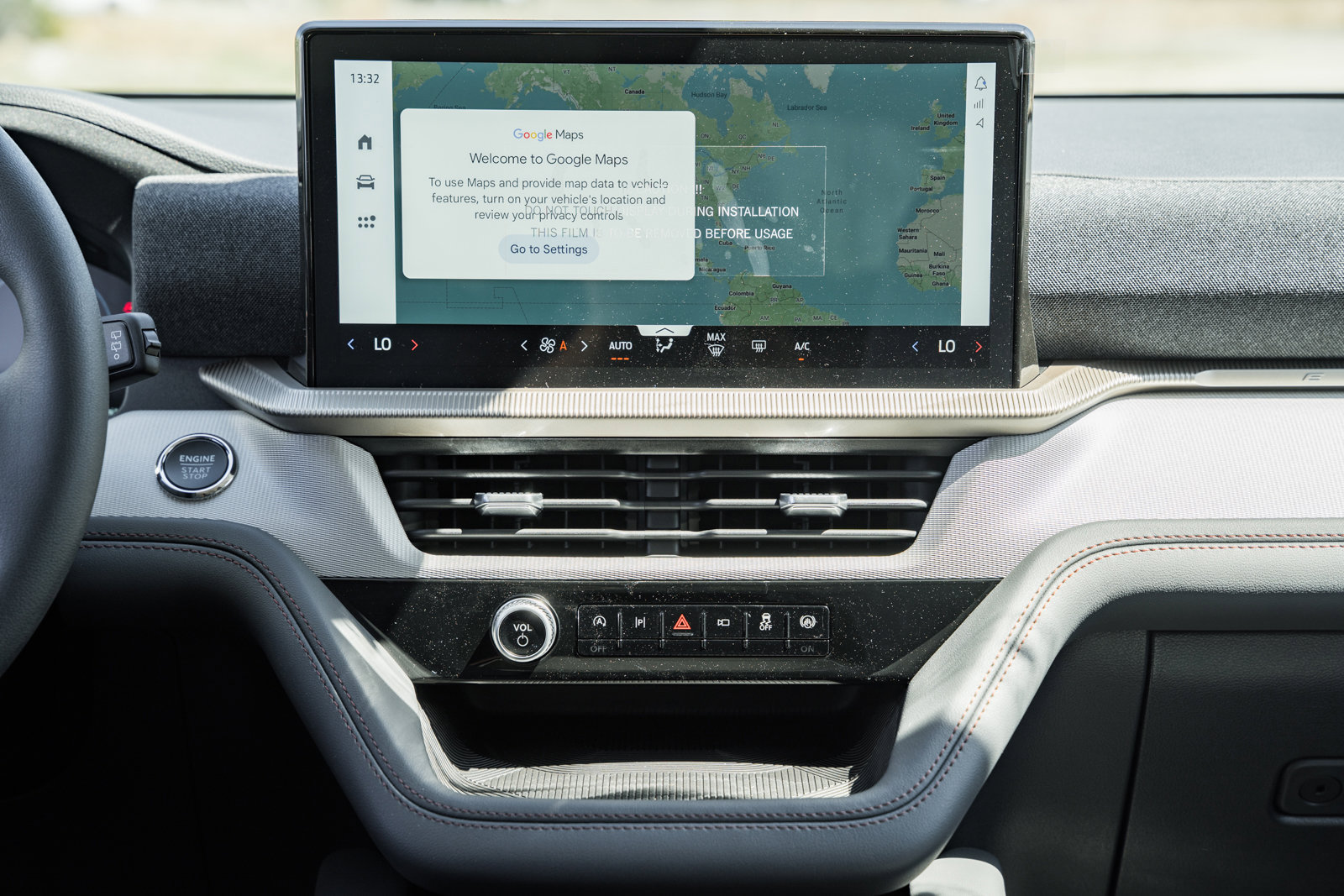 New 2026 Ford Explorer Active RWD image 20