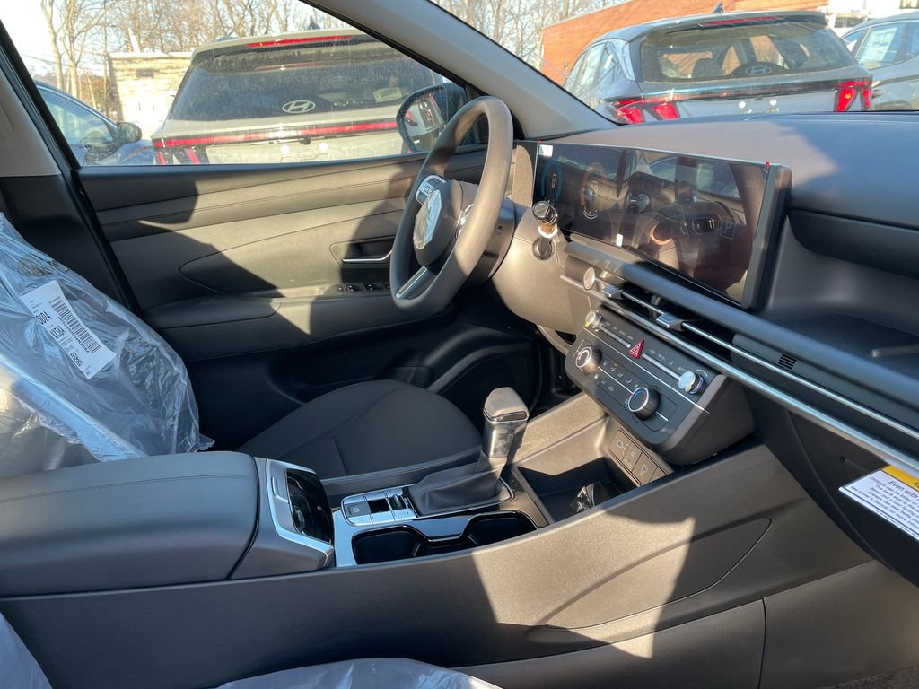 New 2026 Hyundai Tucson SE image 8