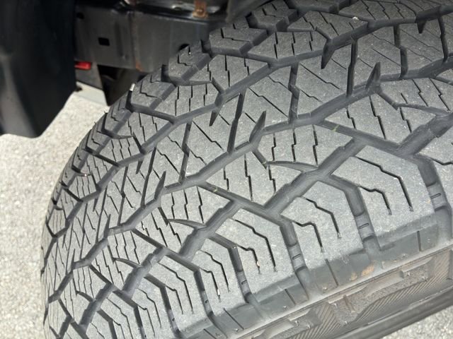 Used 2022 Nissan Frontier PRO-4X AWD/4WD image 11