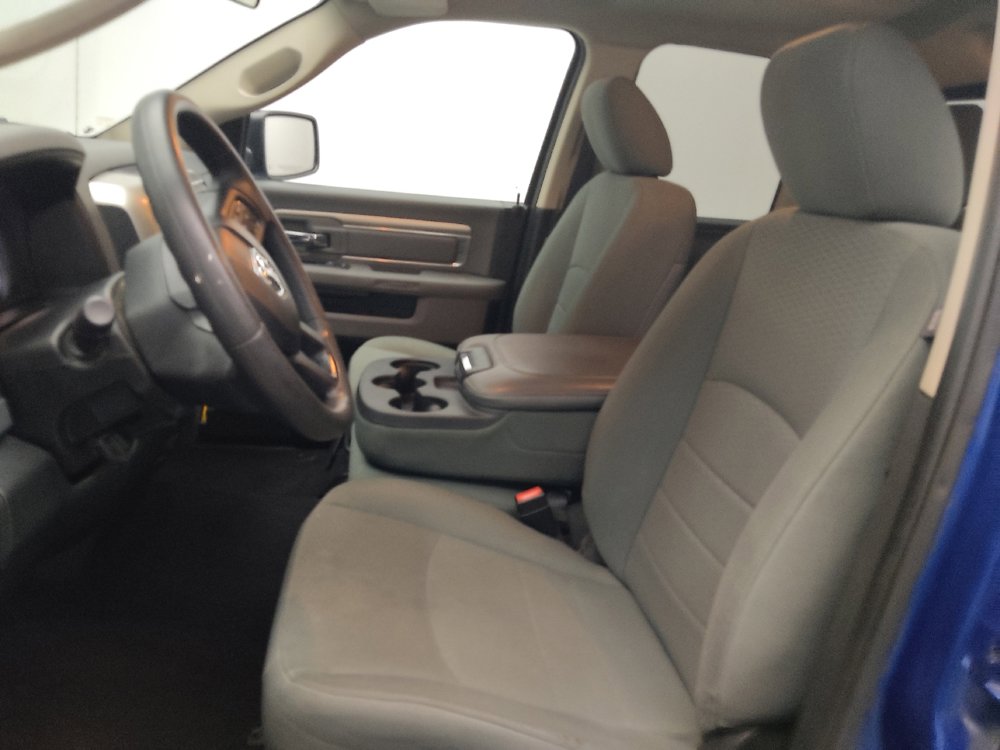 Used 2017 RAM 1500 SLT AWD/4WD image 17