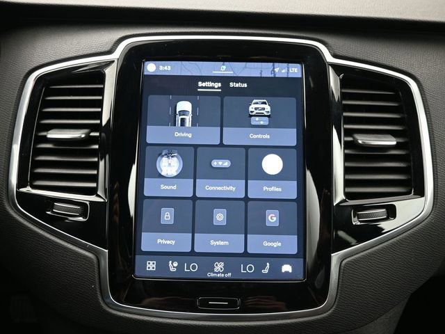 Used 2023 Volvo XC90 B5 Plus w/ Protection Package Premier image 14