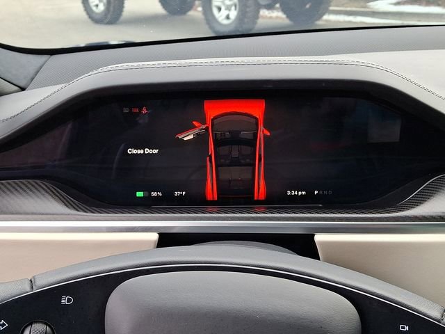 Used 2021 Tesla Model S Plaid image 34