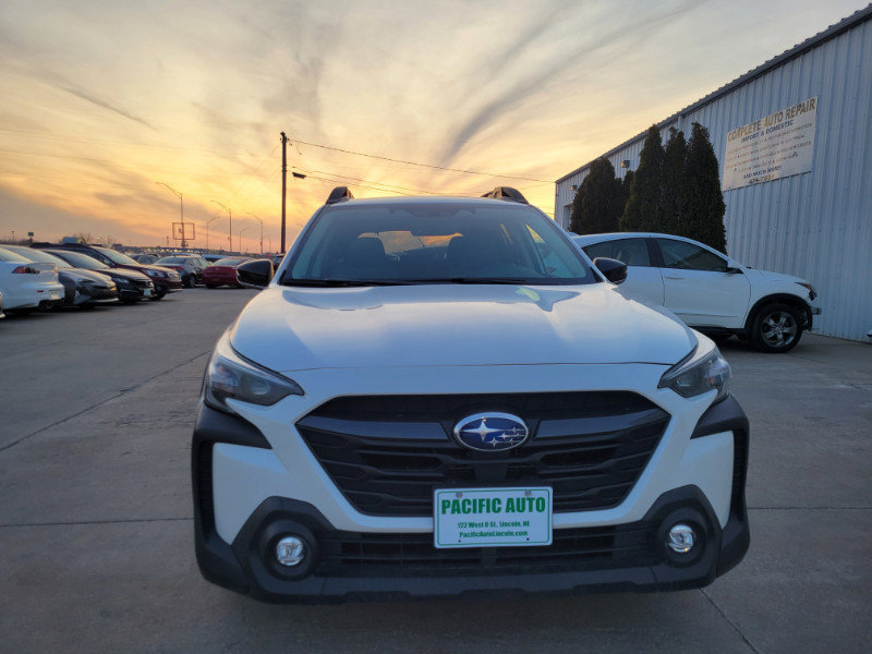 Used 2025 Subaru Outback Premium w/ Popular Package #1A image 2