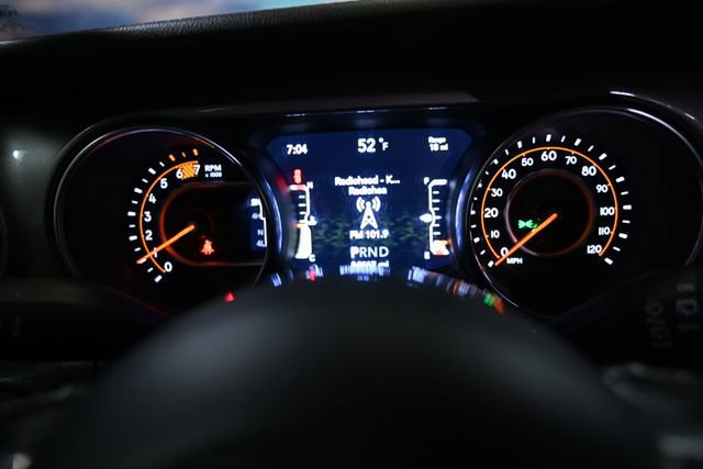 Used 2021 Jeep Wrangler Unlimited Sahara image 42