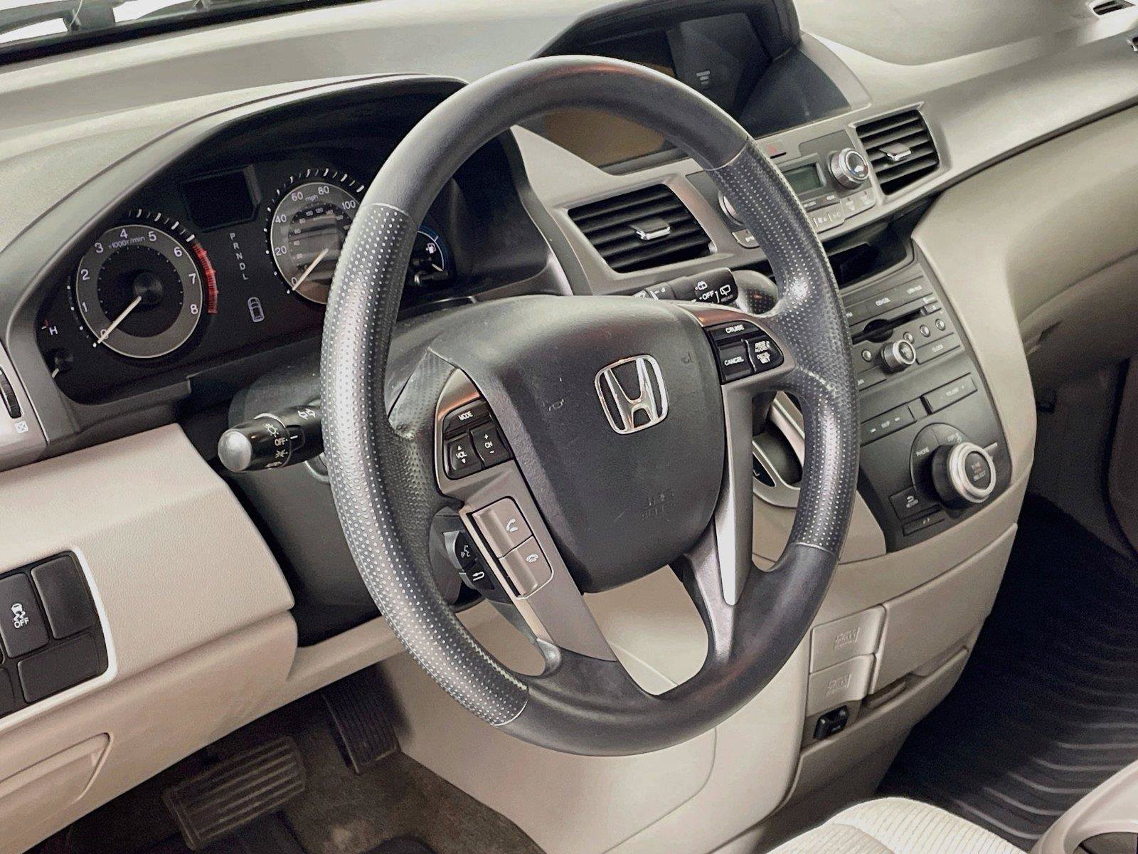 Used 2013 Honda Odyssey EX image 16