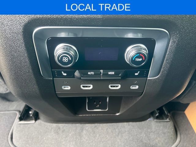 Used 2024 Chevrolet Tahoe LT w/ Luxury Package image 23