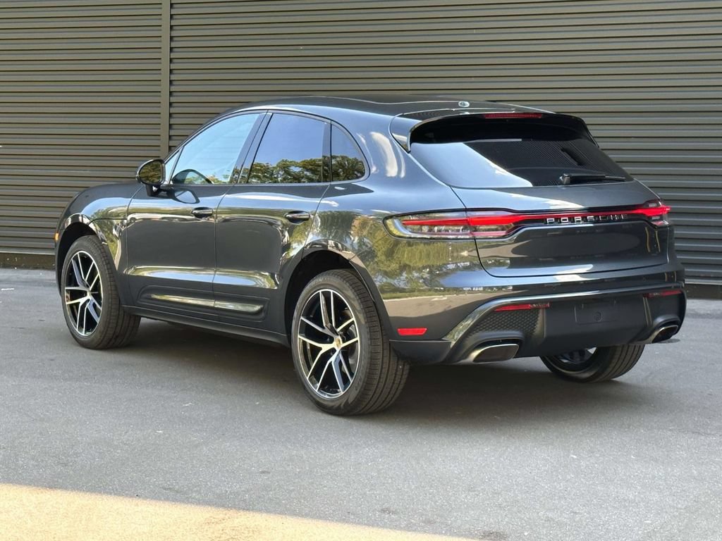 Certified 2026 Porsche Macan Turbo AWD/4WD image 3