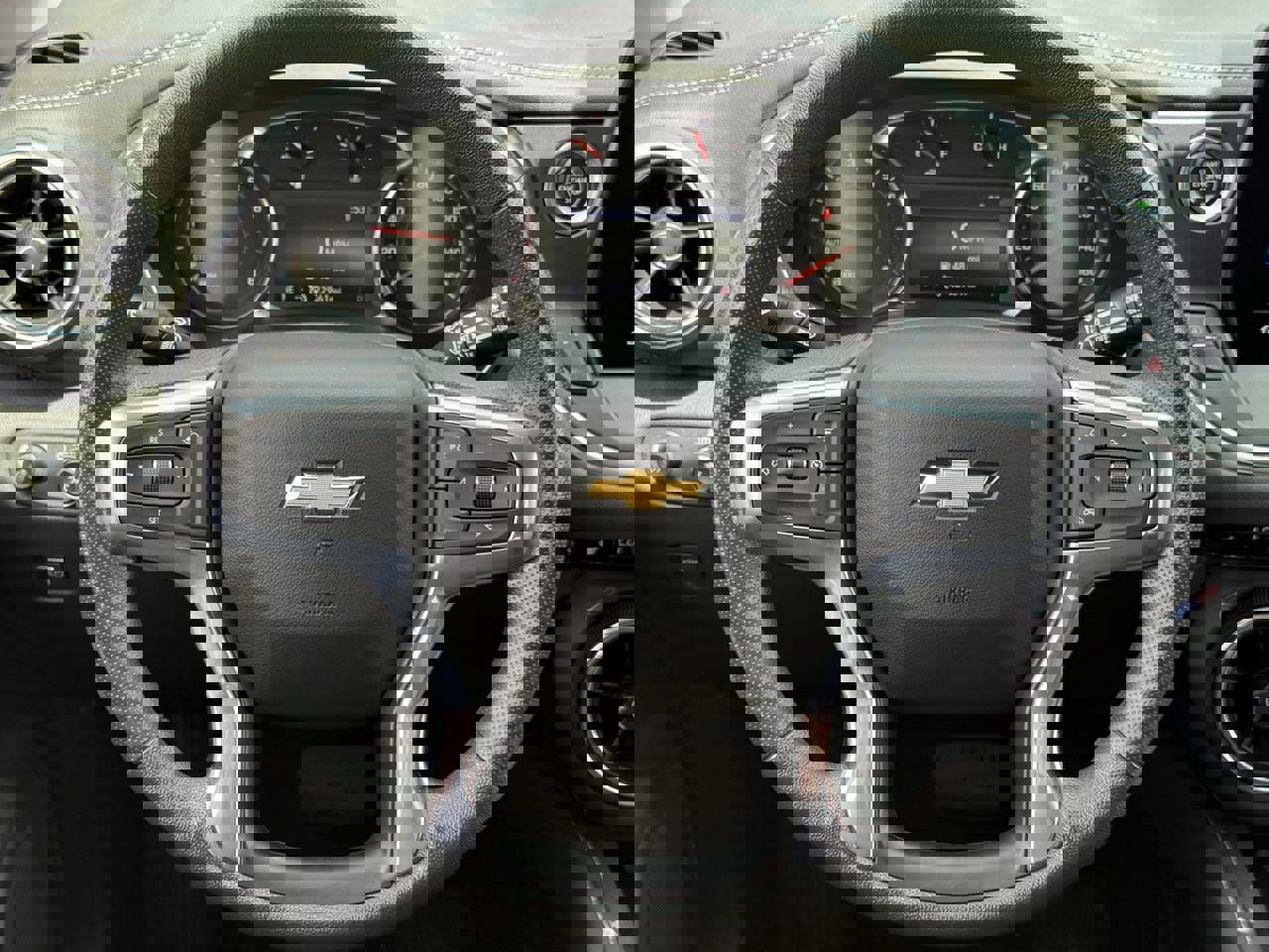 Used 2023 Chevrolet Blazer LT w/ Convenience Package FWD image 11