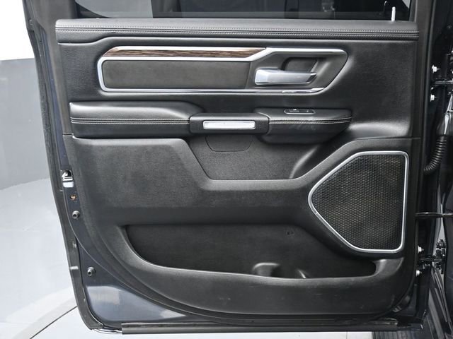 Used 2019 RAM 1500 Laramie image 9