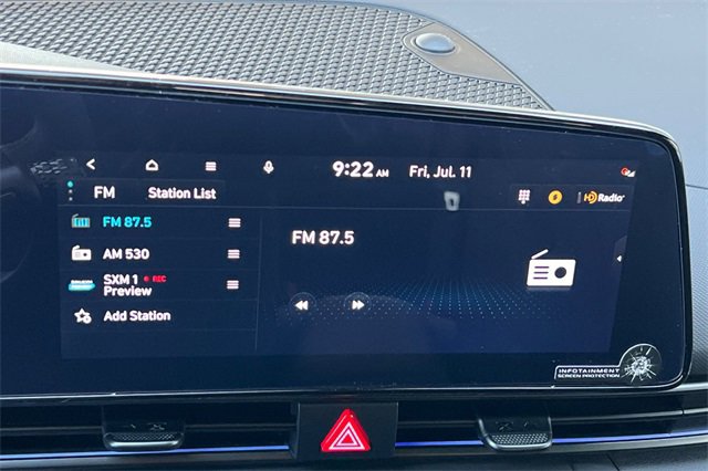 New 2025 Hyundai Elantra SEL image 17