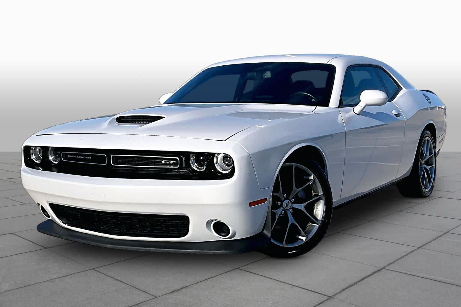 Used 2023 Dodge Challenger GT RWD image 1