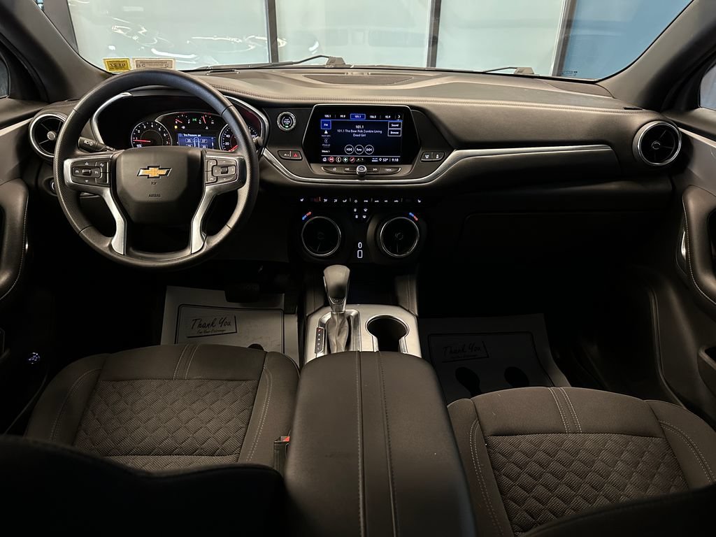 Used 2022 Chevrolet Blazer LT AWD/4WD image 9