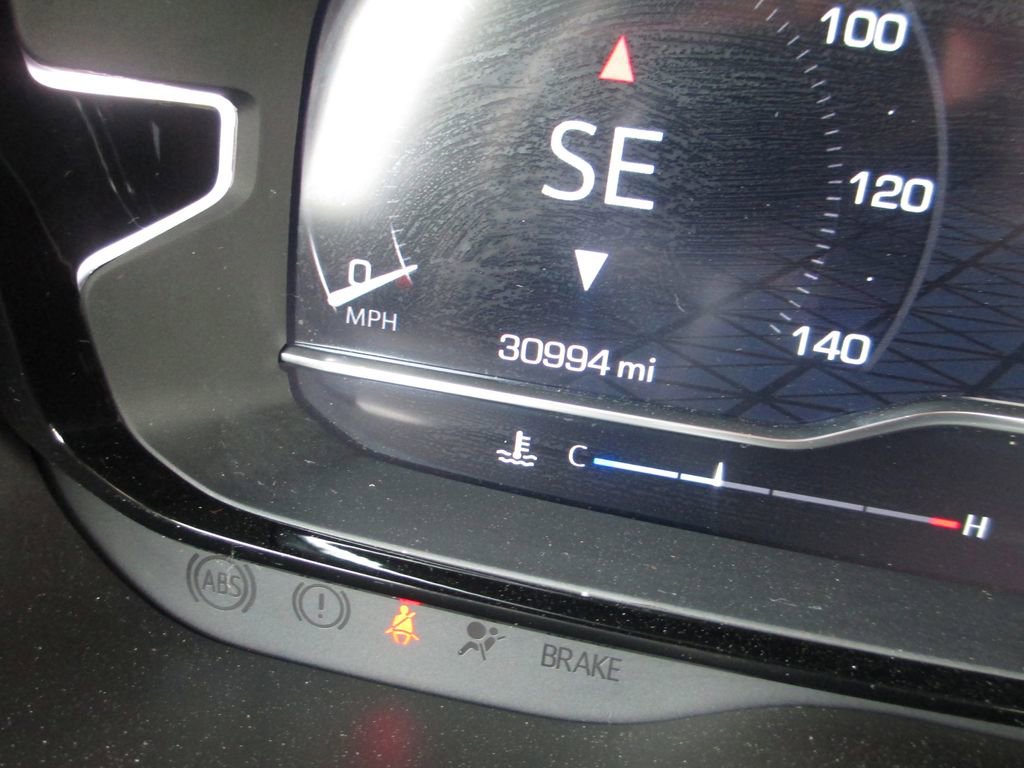Used 2024 GMC Yukon XL Denali Ultimate AWD/4WD image 36