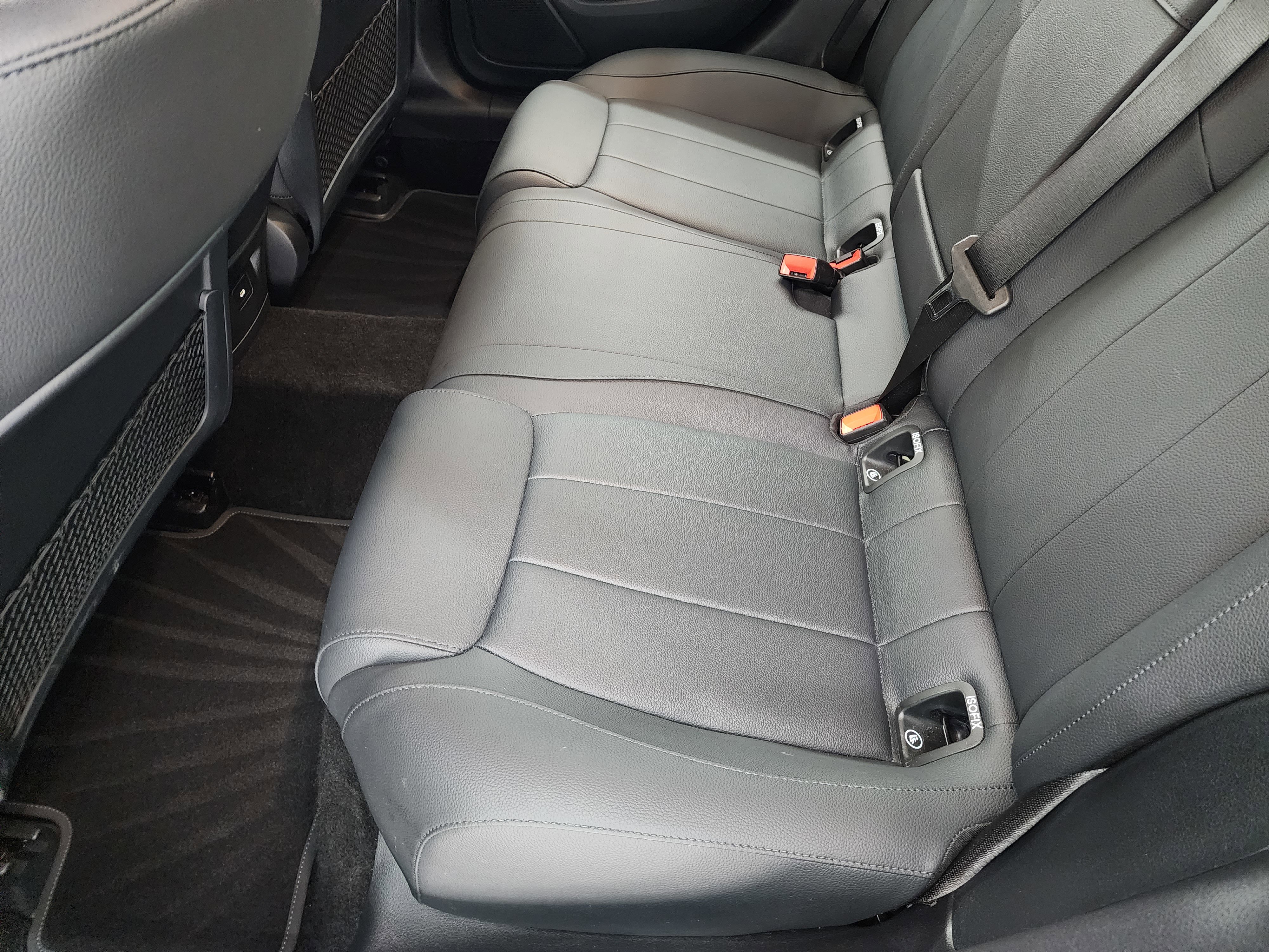 Used 2025 Mercedes-Benz CLA 250 4MATIC image 31