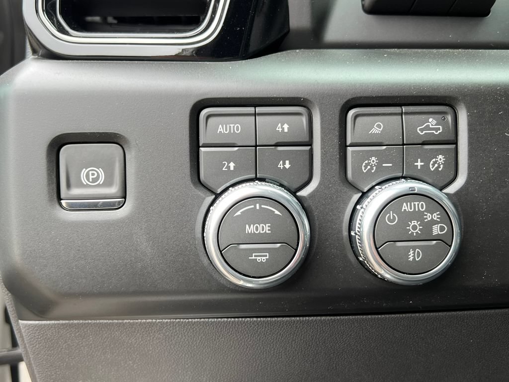 New 2026 GMC Sierra 1500 AT4X AWD/4WD image 30