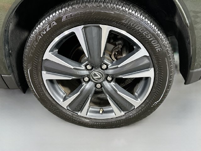 Used 2024 Lexus UX 250h AWD w/ Premium Package image 31