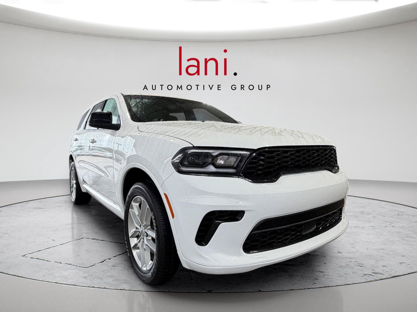 Used 2025 Dodge Durango GT AWD/4WD image 3
