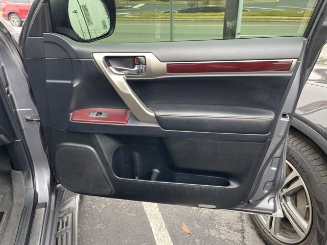 Used 2018 Lexus GX 460 Premium image 9