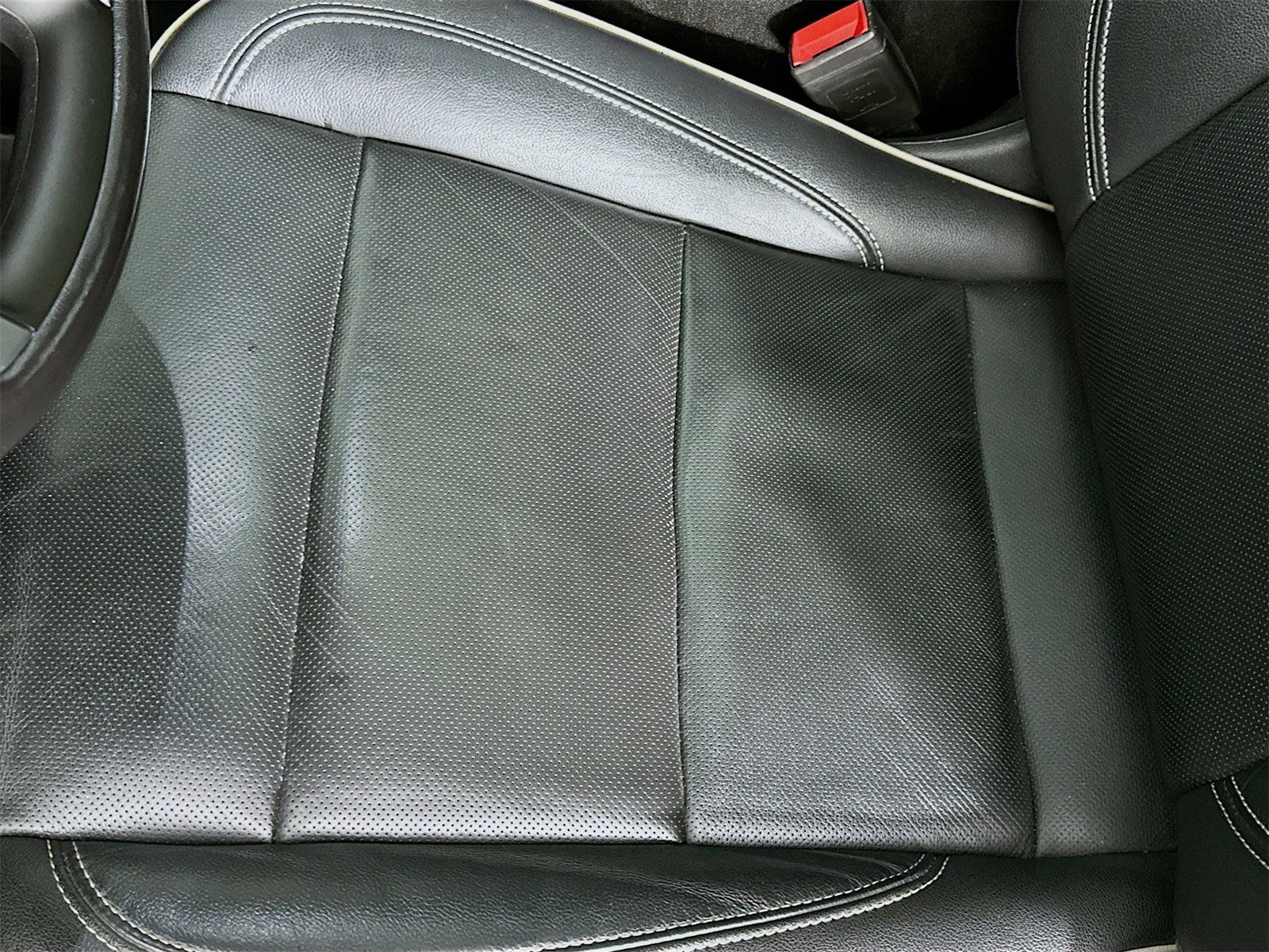 Used 2021 Chevrolet Suburban Premier w/ Premium Package image 20