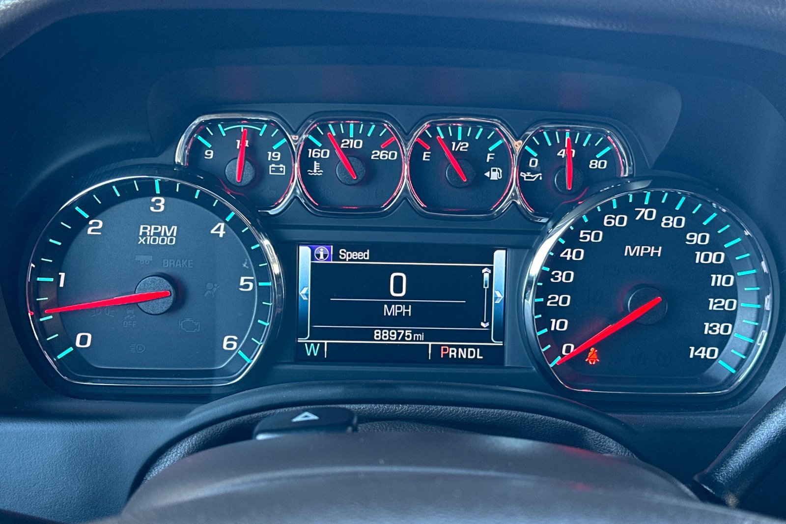 Used 2018 Chevrolet Suburban Premier AWD/4WD image 25