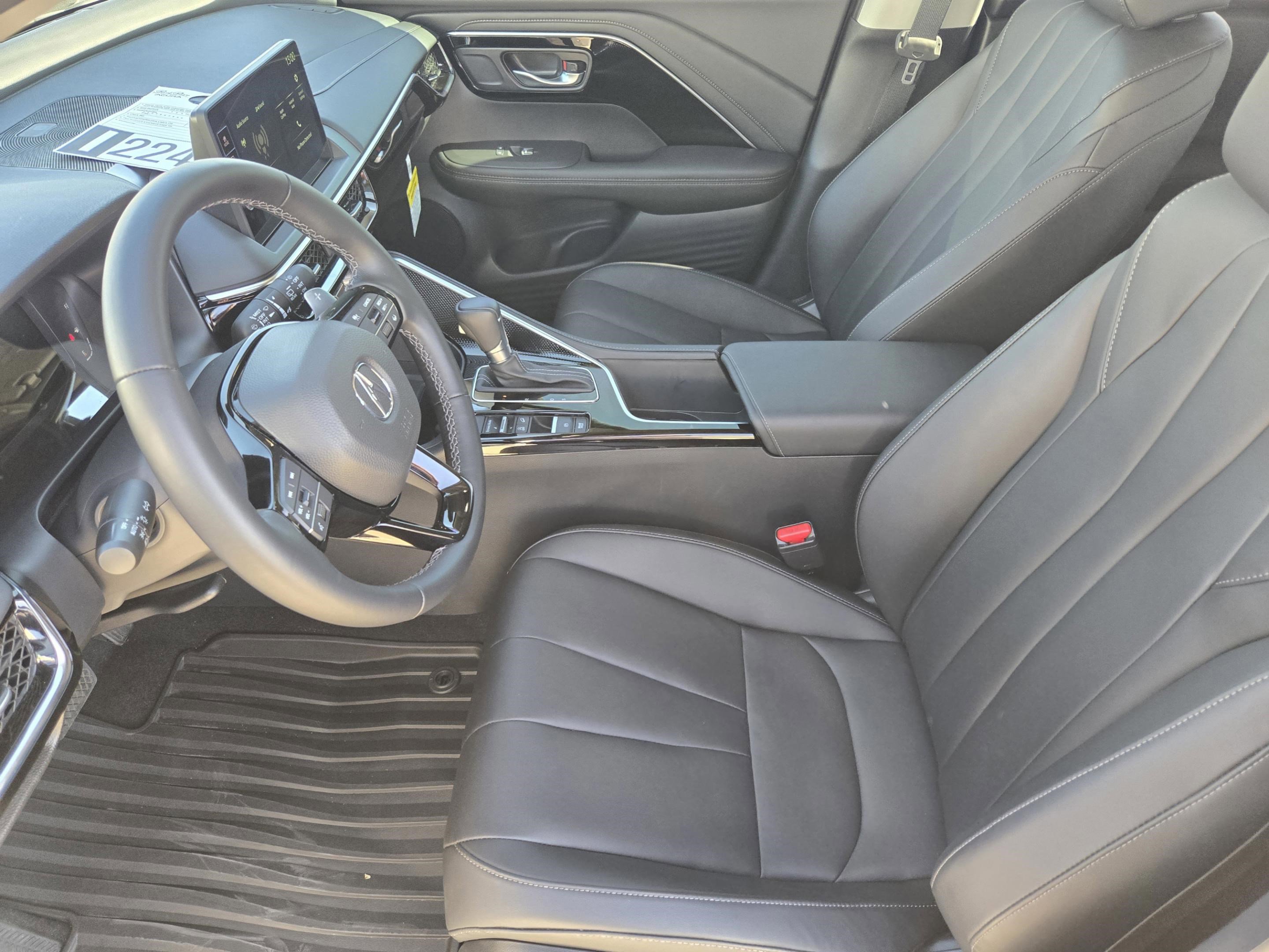 Certified 2025 Acura ADX Base image 8