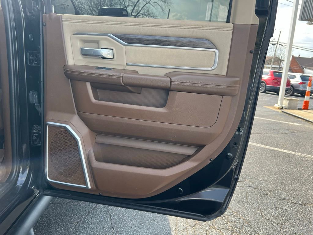 Used 2020 RAM 2500 Laramie image 31