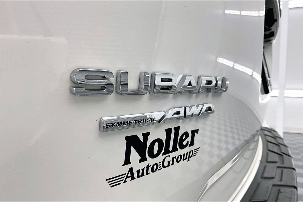 Used 2019 Subaru Forester Limited w/ Popular Package #3 image 8