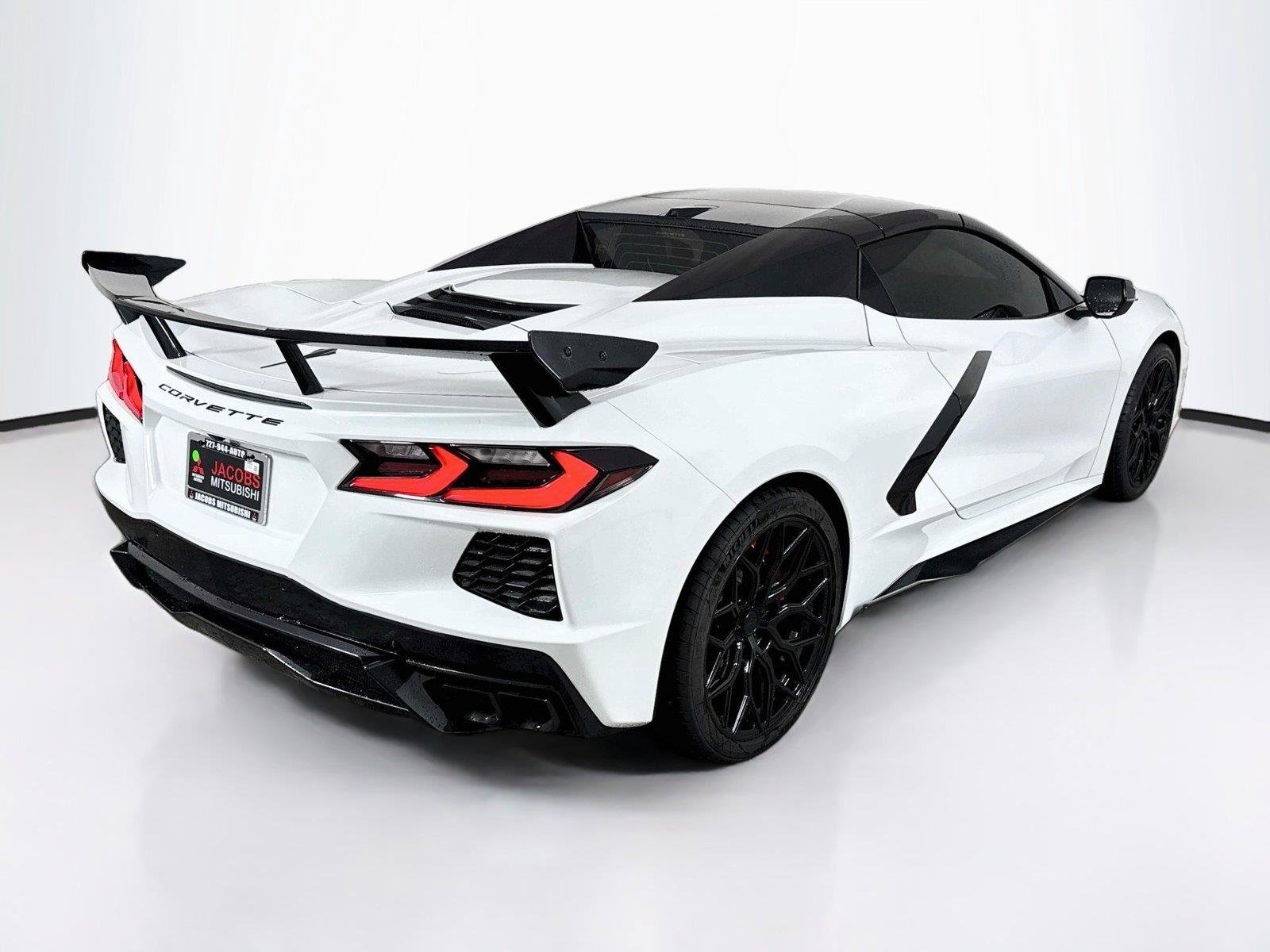 Used 2024 Chevrolet Corvette Stingray Preferred Conv w/ 2LT RWD image 6