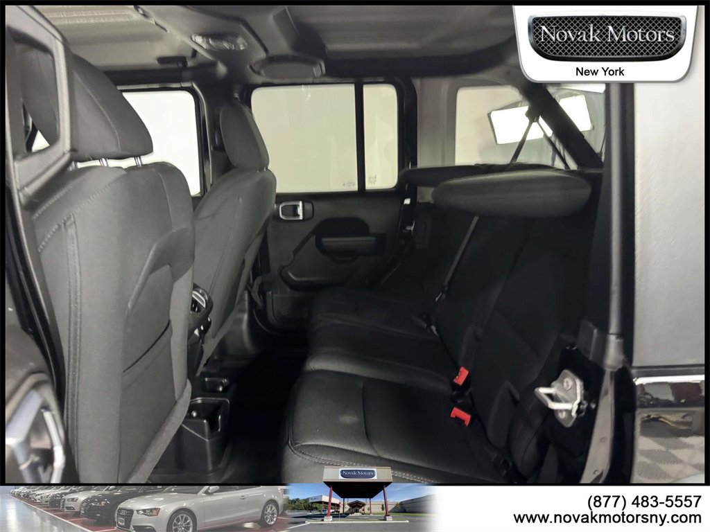 Used 2023 Jeep Wrangler Sport S image 11