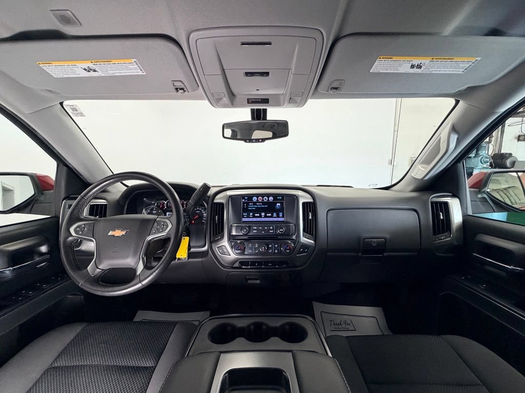Used 2018 Chevrolet Silverado 1500 LT w/ All Star Edition AWD/4WD image 9